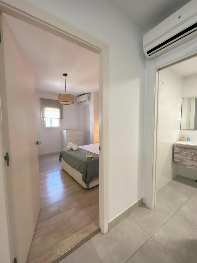 Santa Lucia 2 Bedrooms Apartment マラガ エクステリア 写真