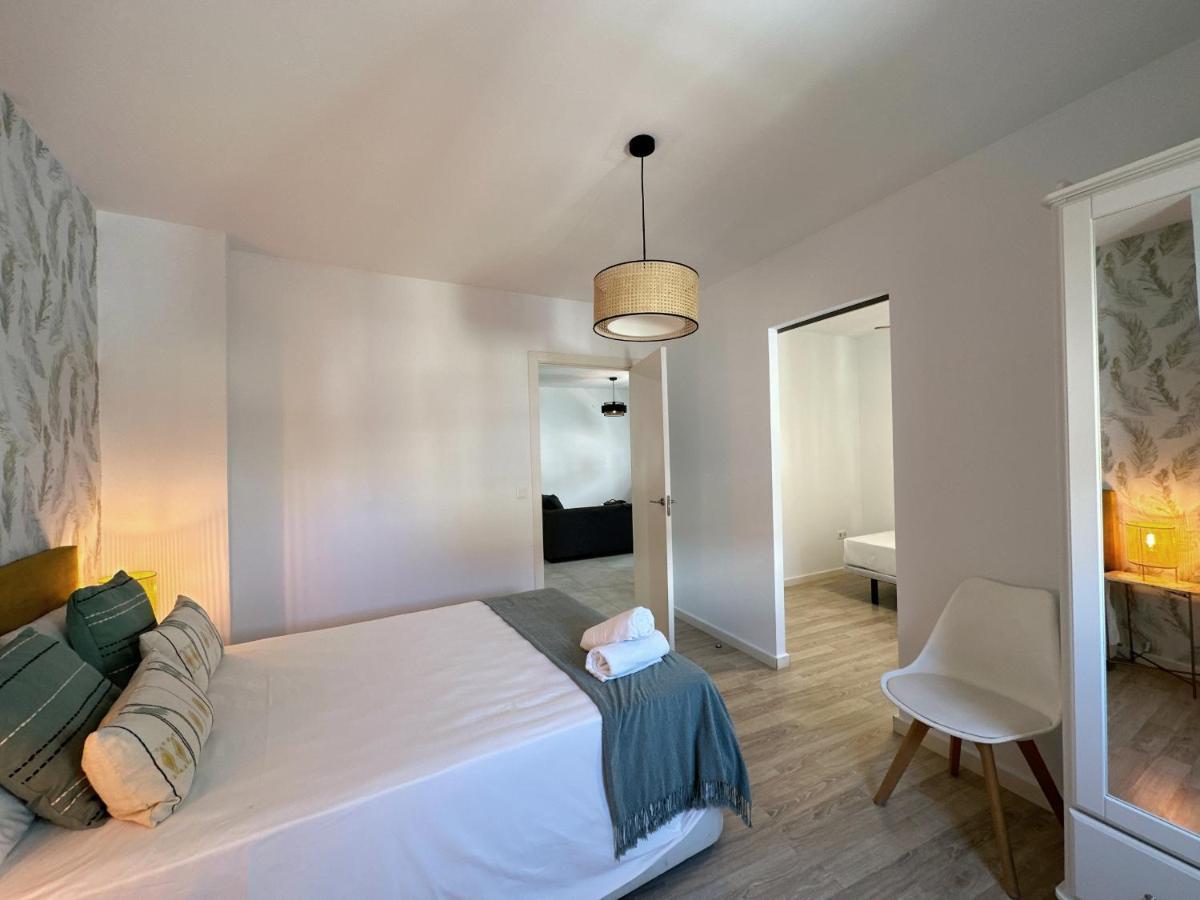 Santa Lucia 2 Bedrooms Apartment マラガ エクステリア 写真