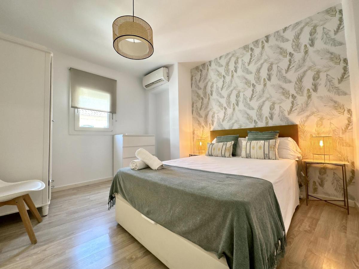 Santa Lucia 2 Bedrooms Apartment マラガ エクステリア 写真