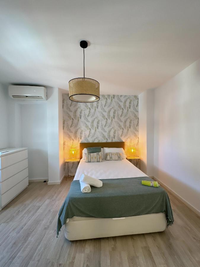 Santa Lucia 2 Bedrooms Apartment マラガ エクステリア 写真