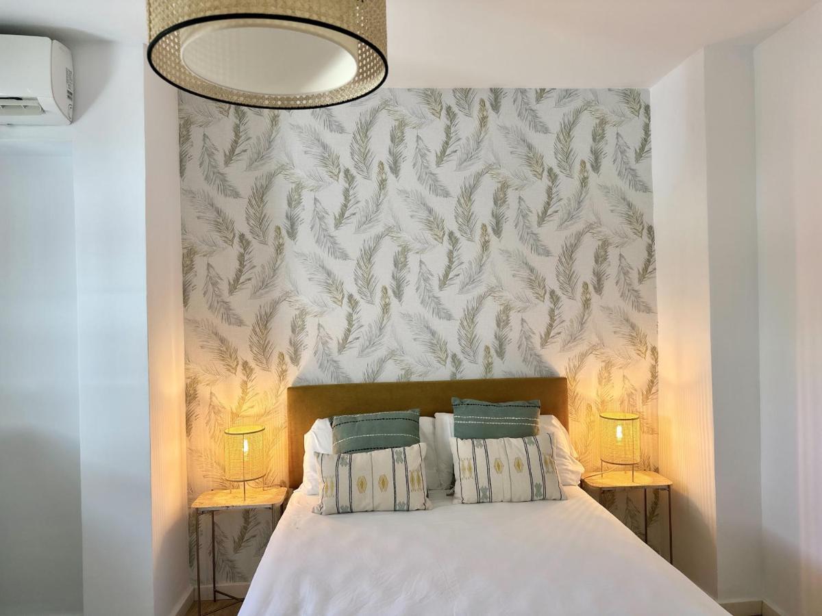 Santa Lucia 2 Bedrooms Apartment マラガ エクステリア 写真