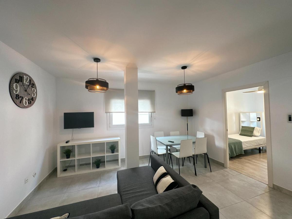 Santa Lucia 2 Bedrooms Apartment マラガ エクステリア 写真
